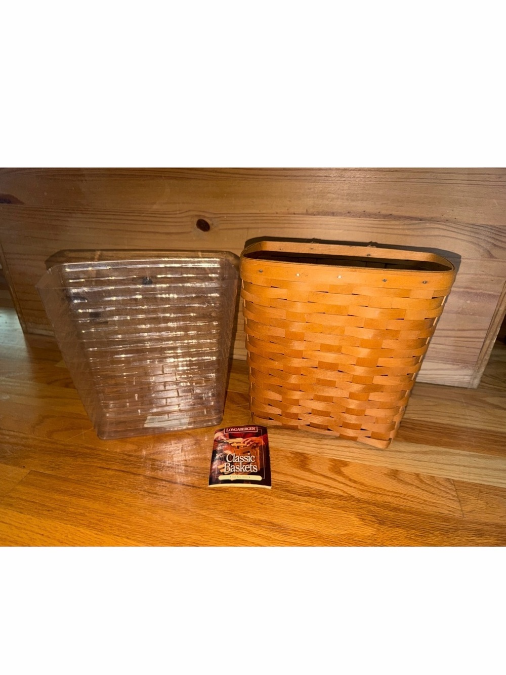 Longaberger Tall Key Basket. Classic Stain 1998. *Leather Handle Missing*